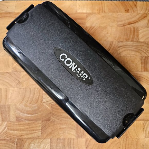 Conair corded trimmer with hard shell case and three attachments - Picture 5 of 10